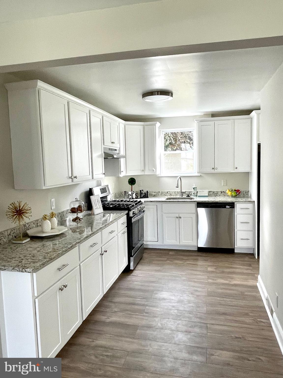 PIKESVILLE VILLAGE - Residential