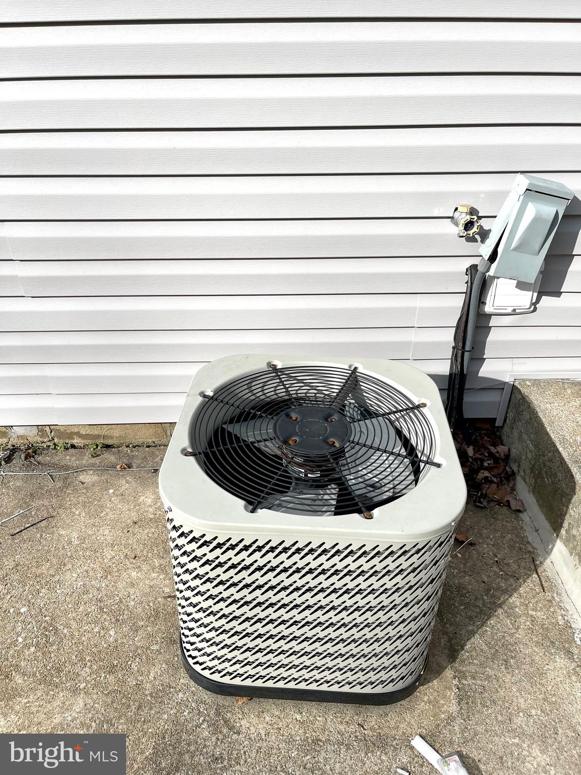 PIKESVILLE VILLAGE - Residential