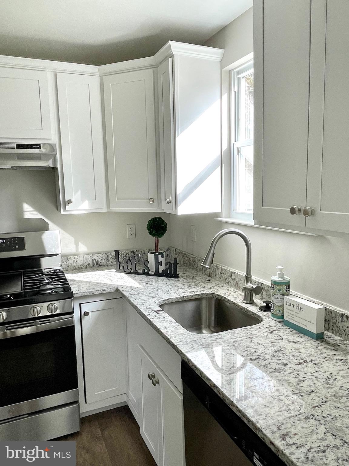 PIKESVILLE VILLAGE - Residential