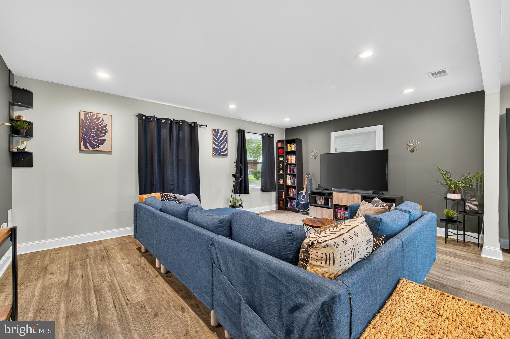 9015 LONGBOW ROAD