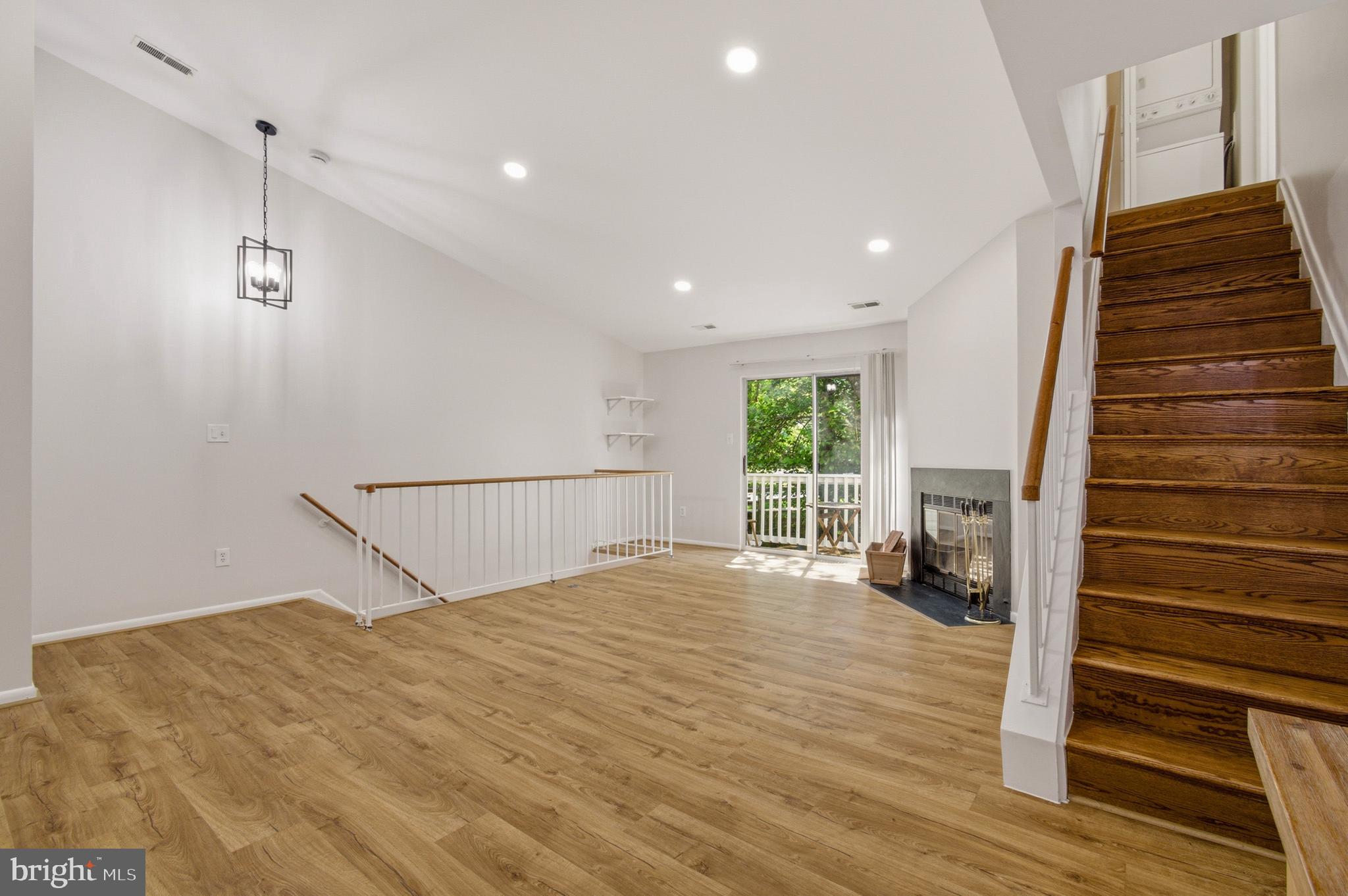 18036 ROLLING MEADOW WAY 267