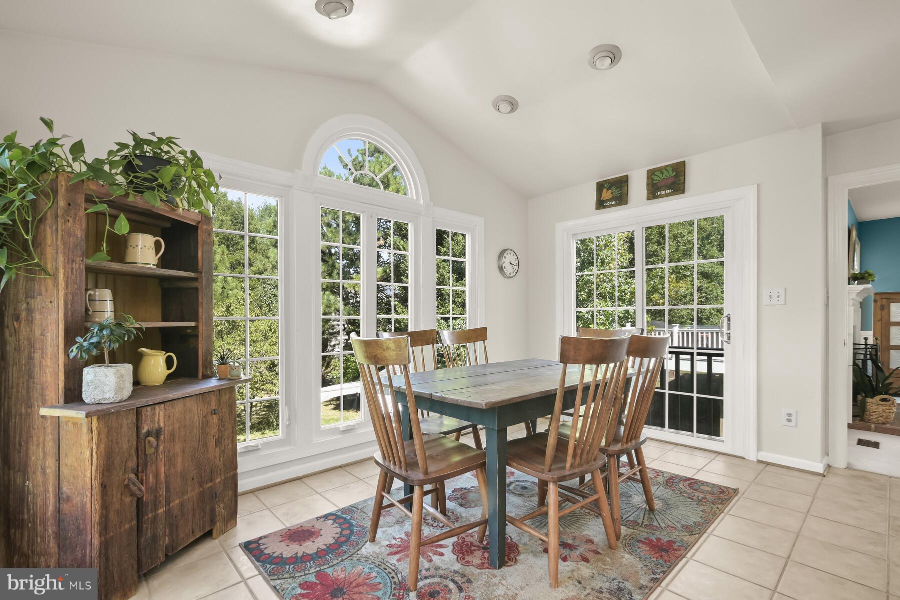 KINGS WOODS - Residential