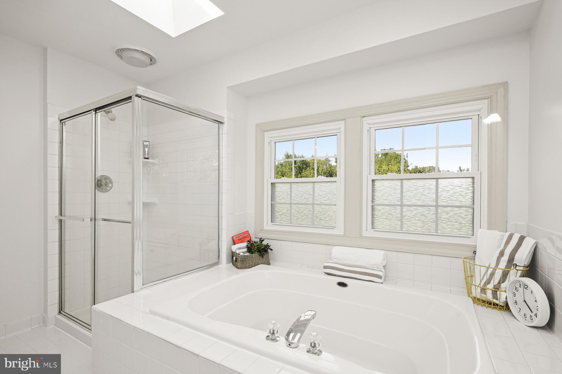 KINGS WOODS - Residential