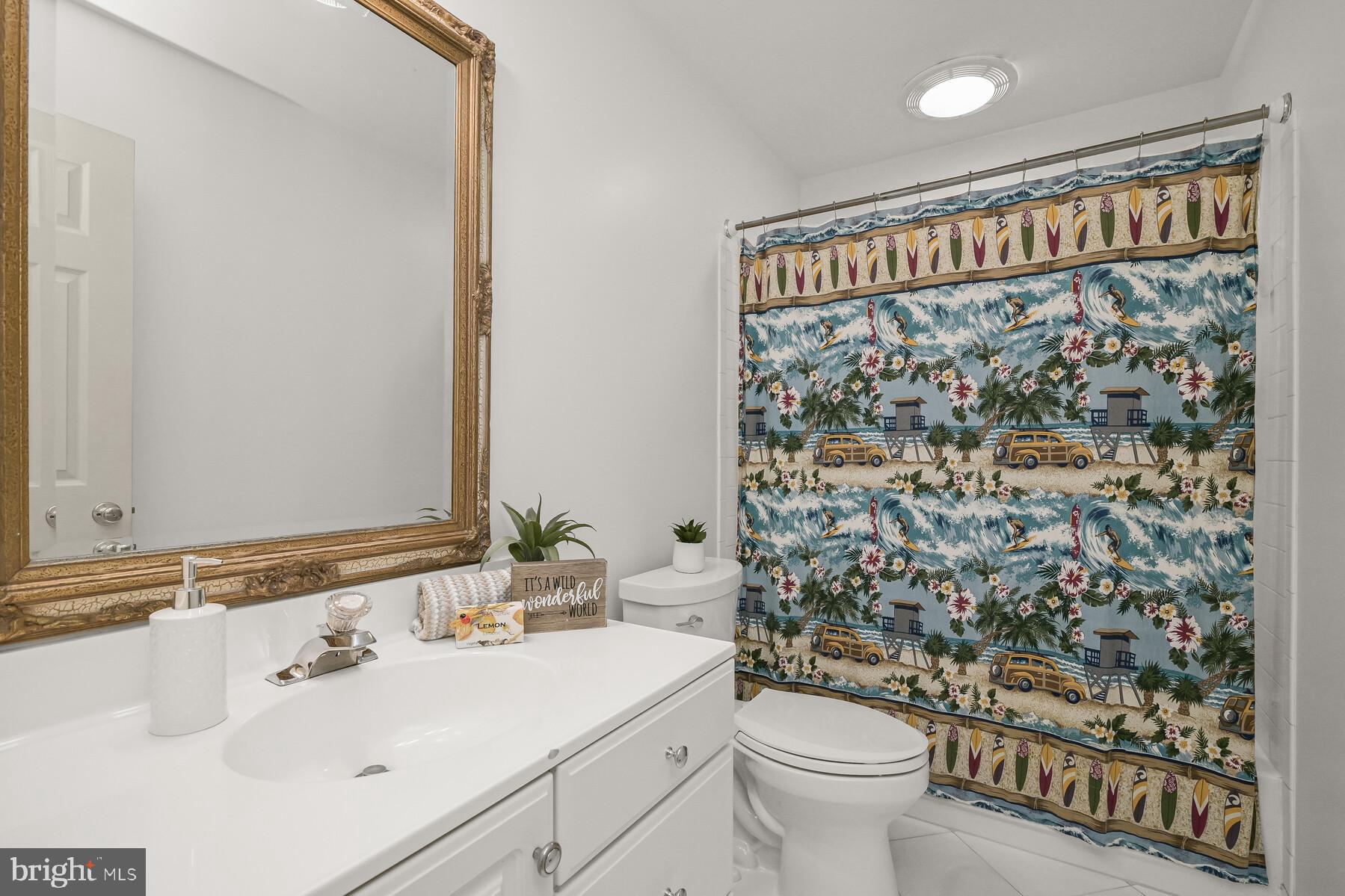 KINGS WOODS - Residential