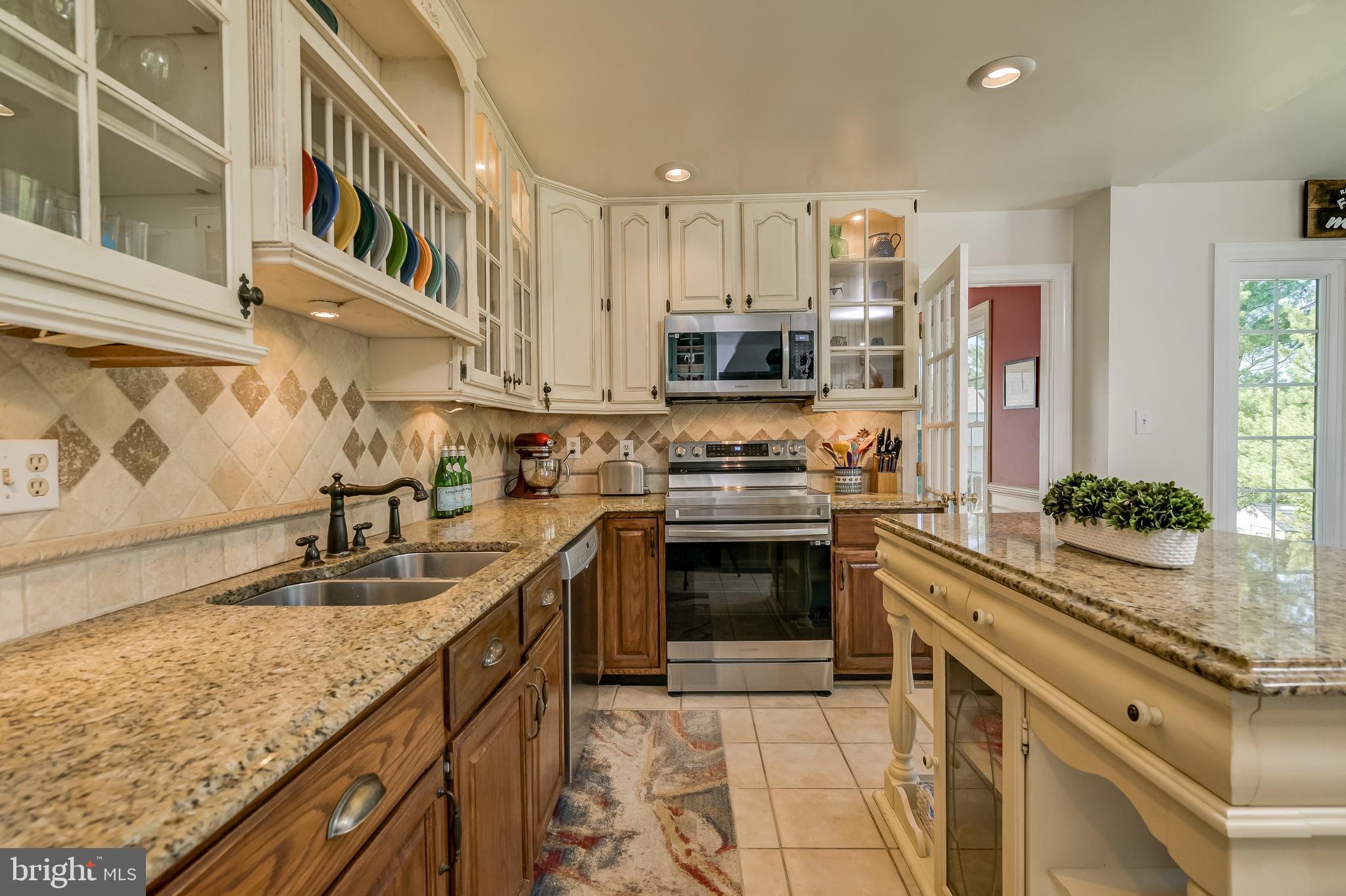 KINGS WOODS - Residential