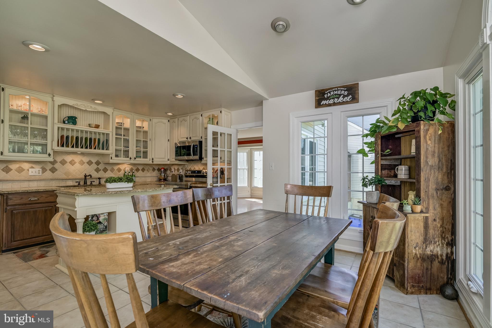 KINGS WOODS - Residential