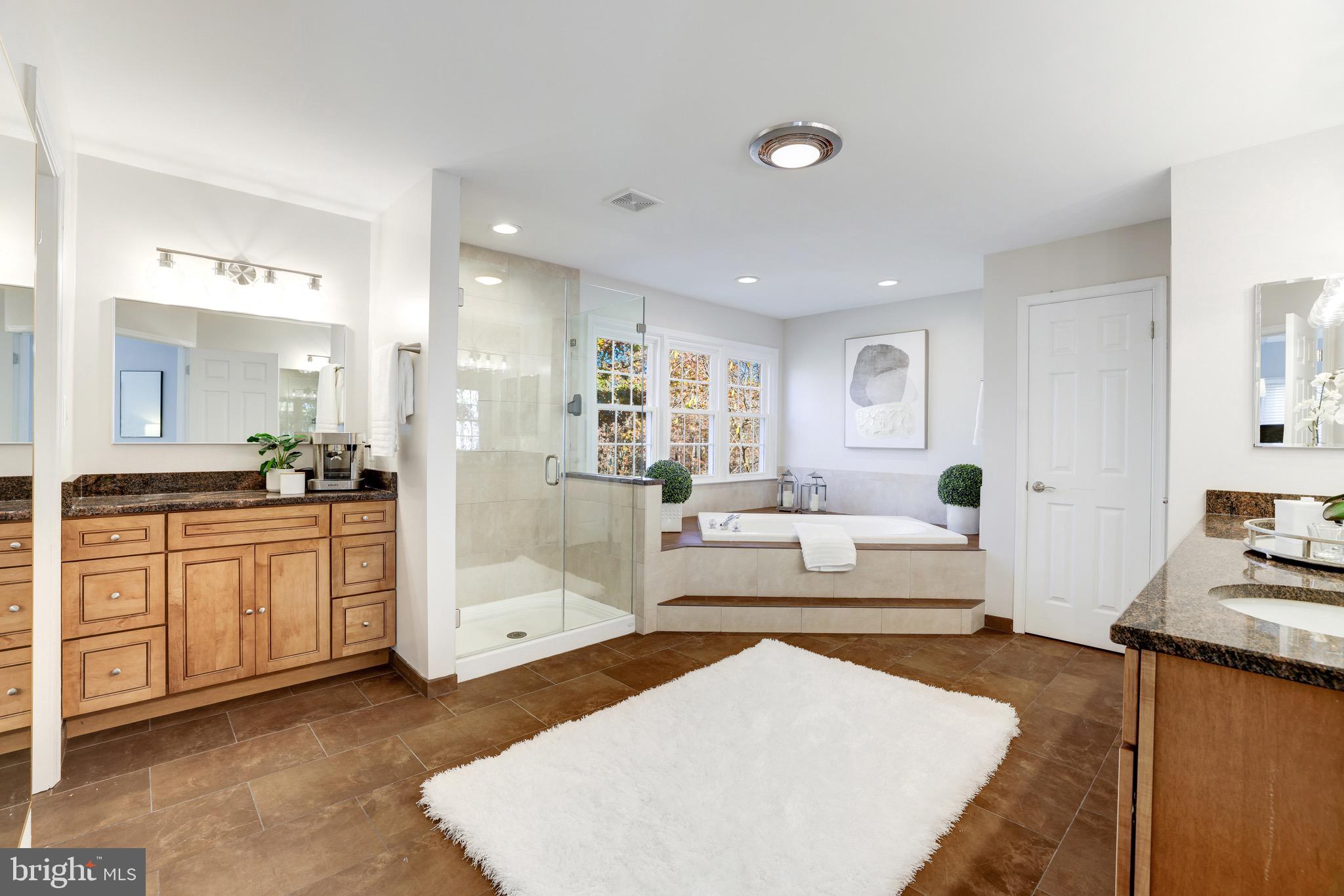 OLD DRANESVILLE HUNT CLUB - Residential