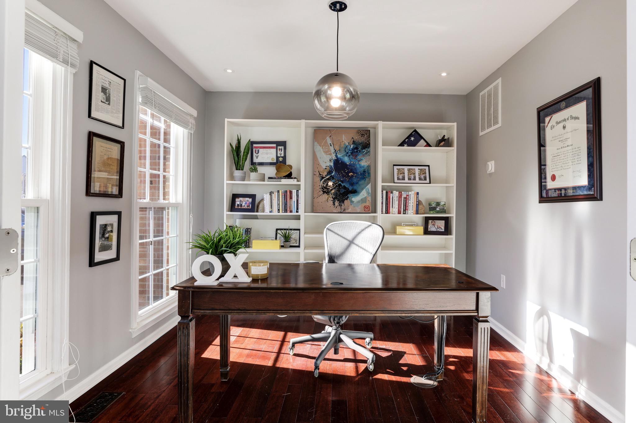 OLD DRANESVILLE HUNT CLUB - Residential