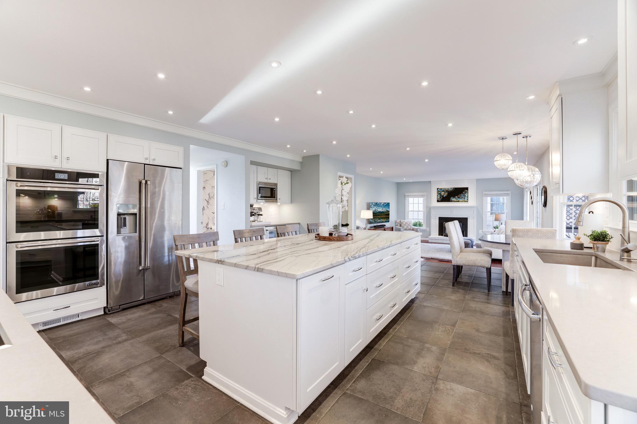 OLD DRANESVILLE HUNT CLUB - Residential