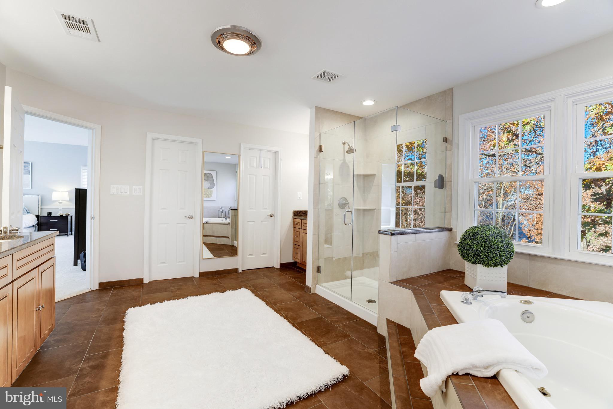 OLD DRANESVILLE HUNT CLUB - Residential