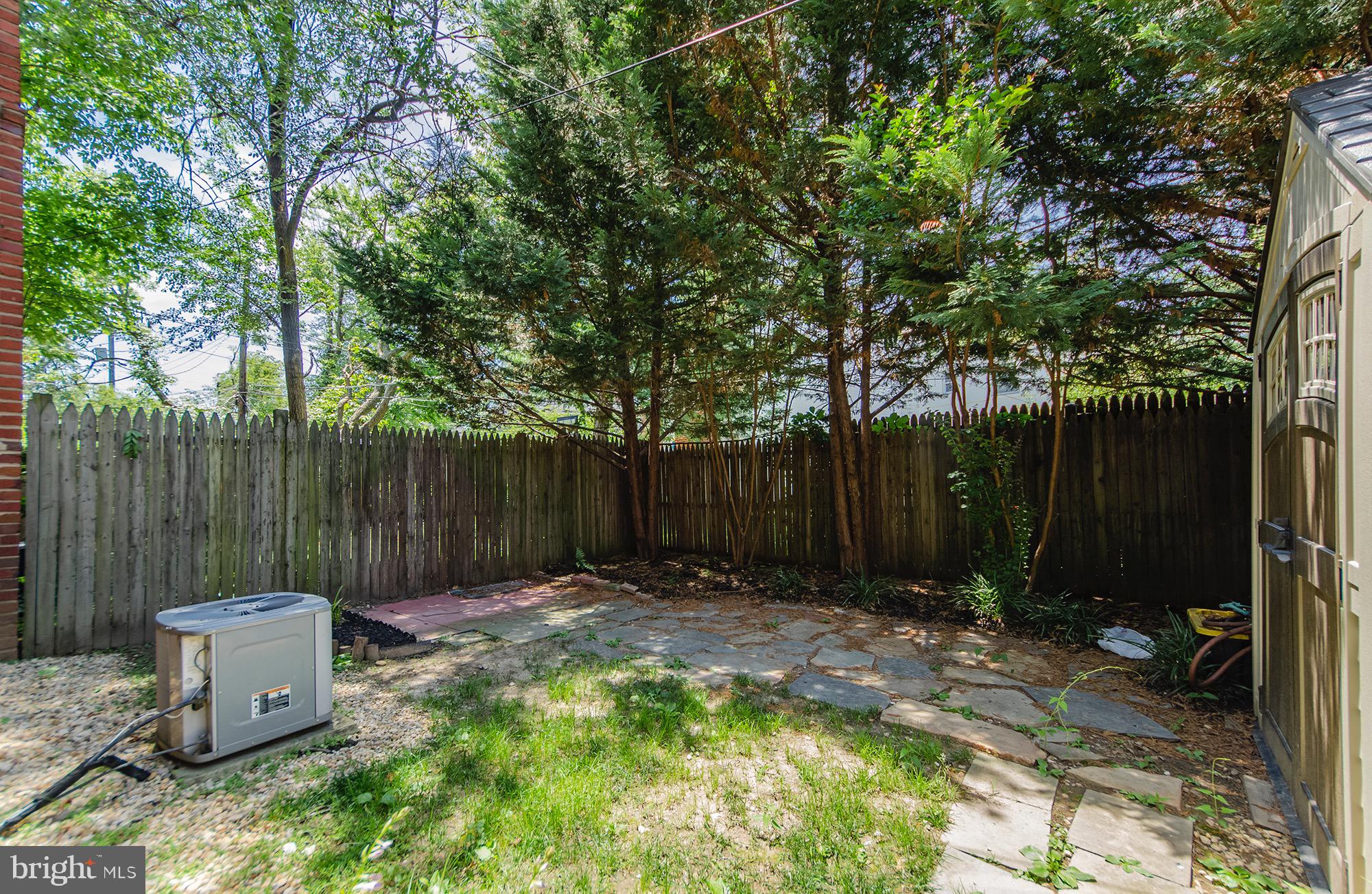 WESTMONT - Residential Lease