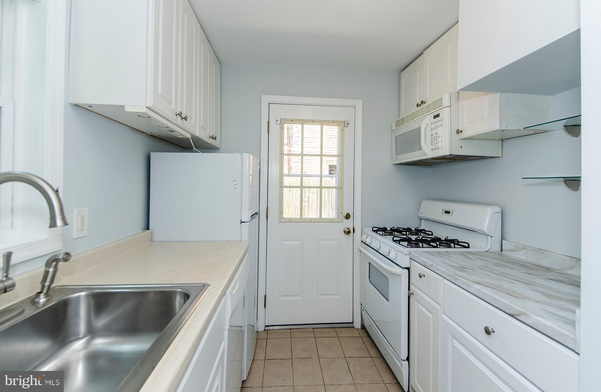 WESTMONT - Residential Lease