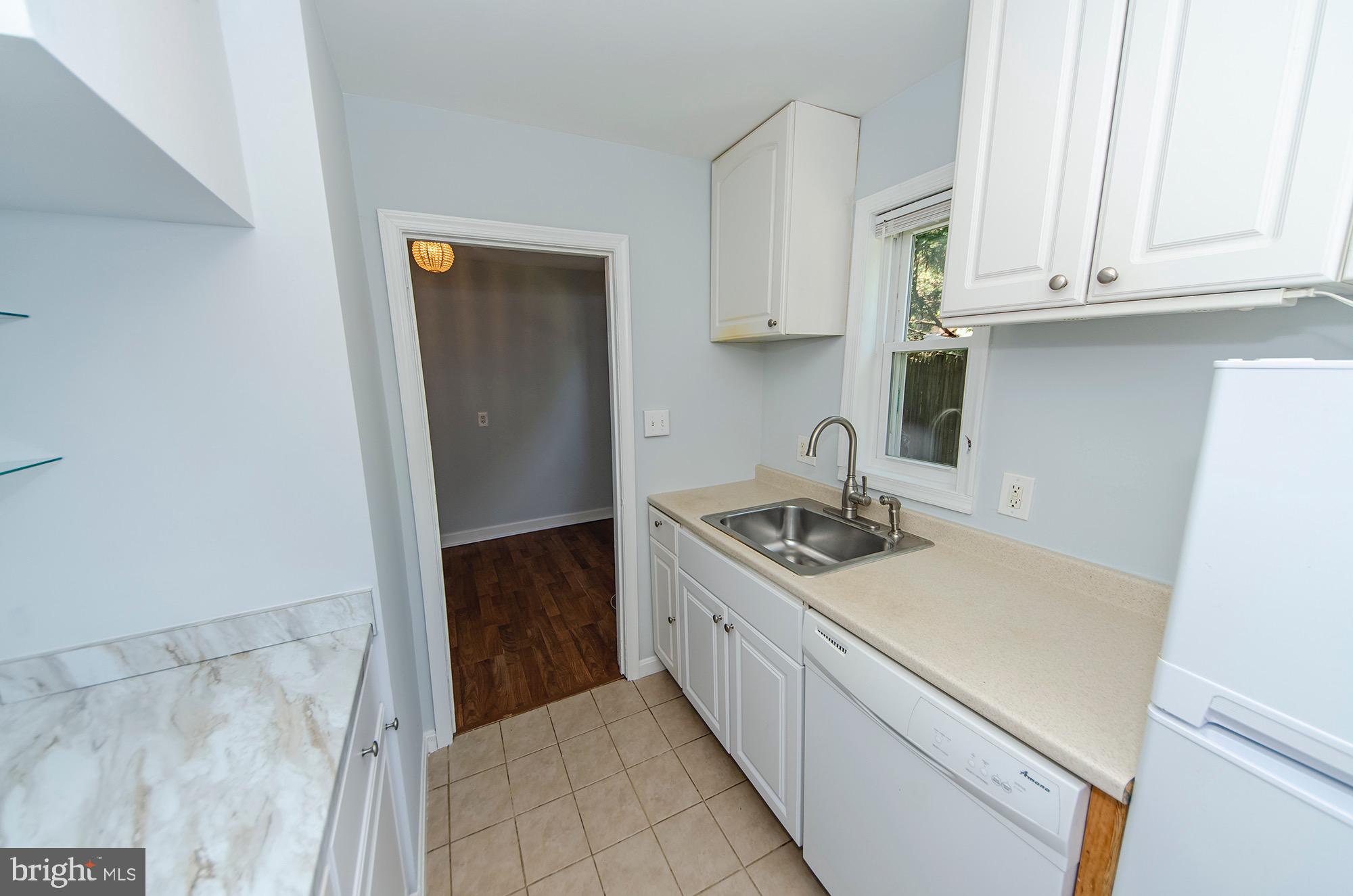 WESTMONT - Residential Lease