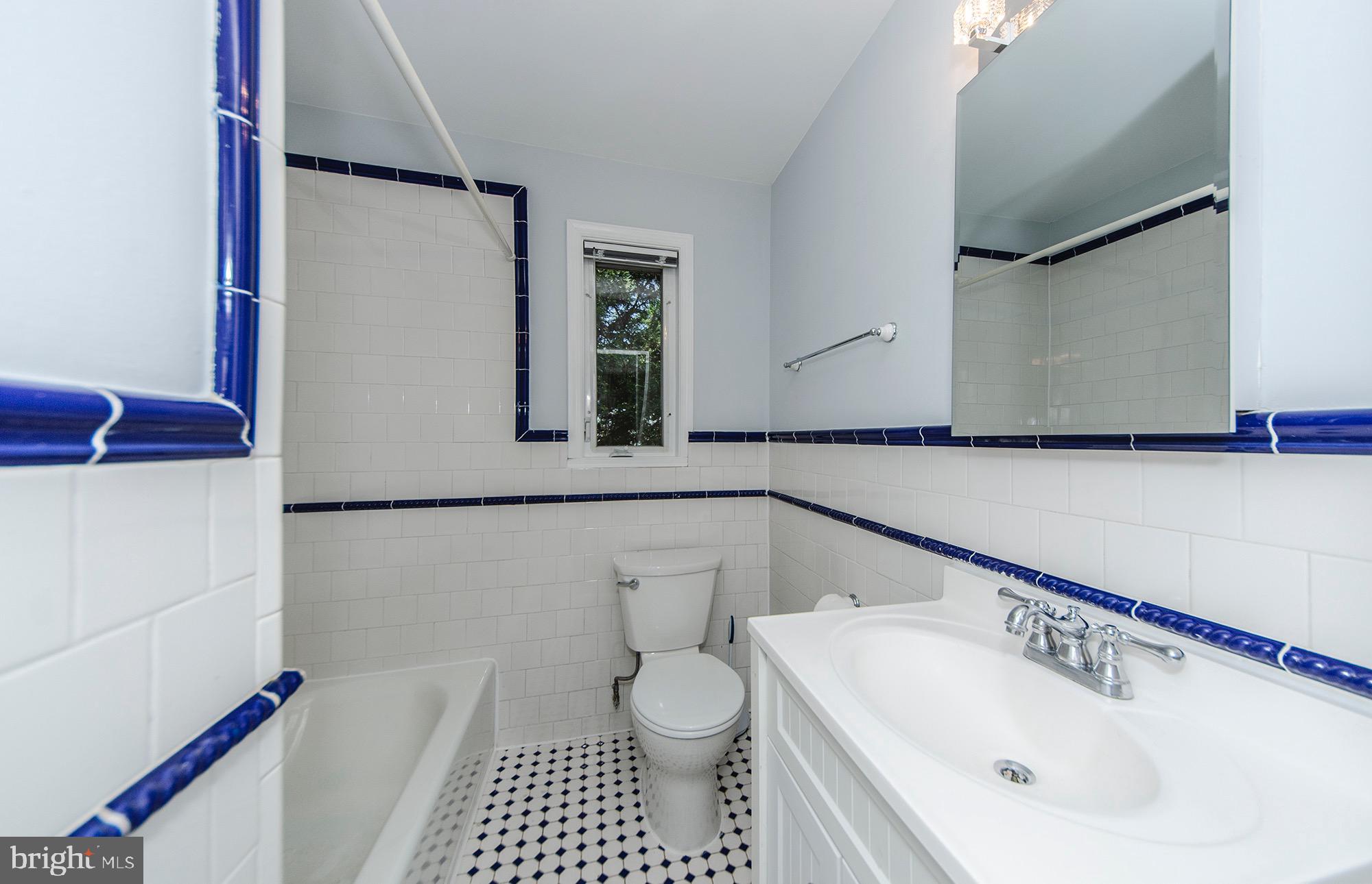 WESTMONT - Residential Lease