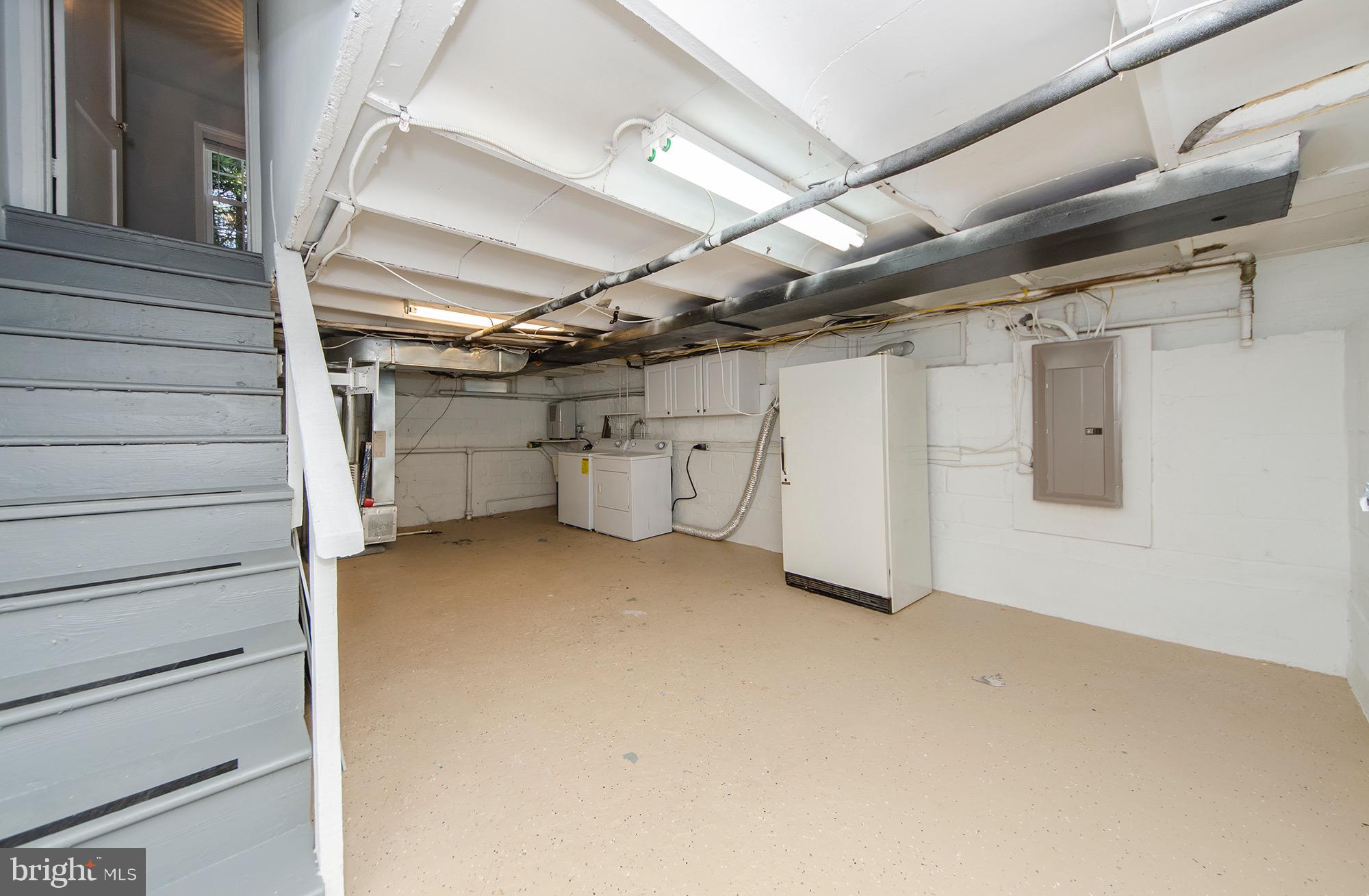 WESTMONT - Residential Lease