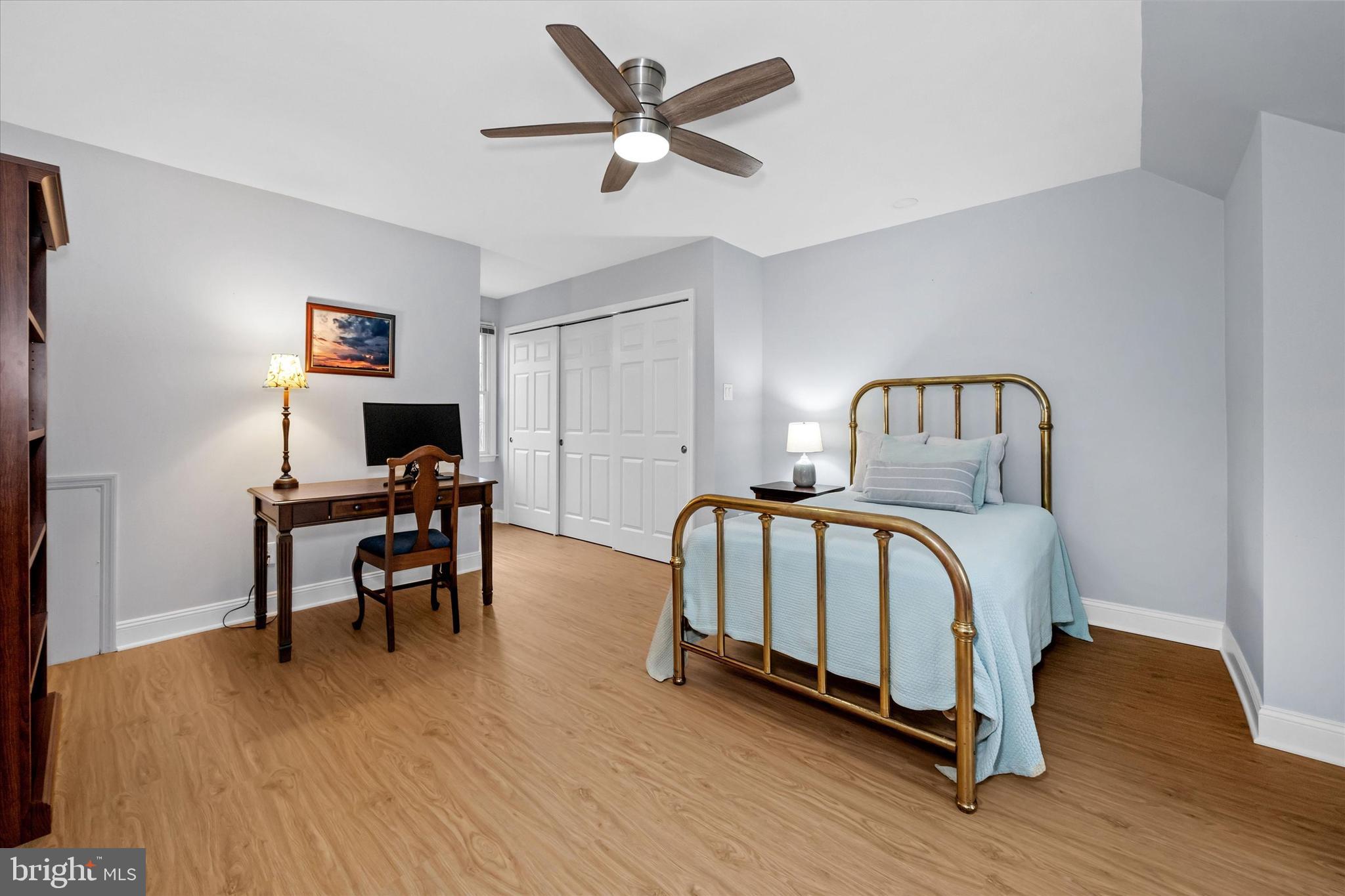 RAVEN HOLLOW - Residential