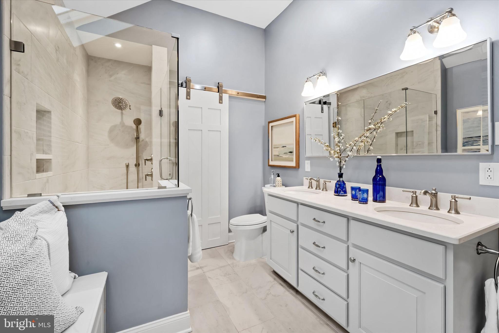 RAVEN HOLLOW - Residential