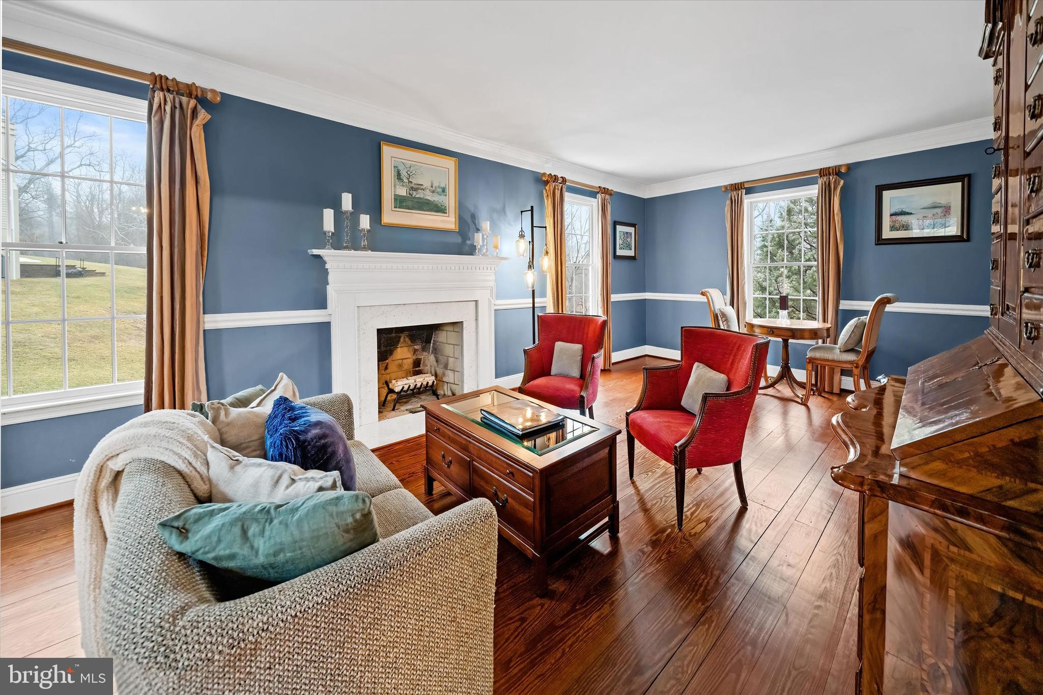 RAVEN HOLLOW - Residential