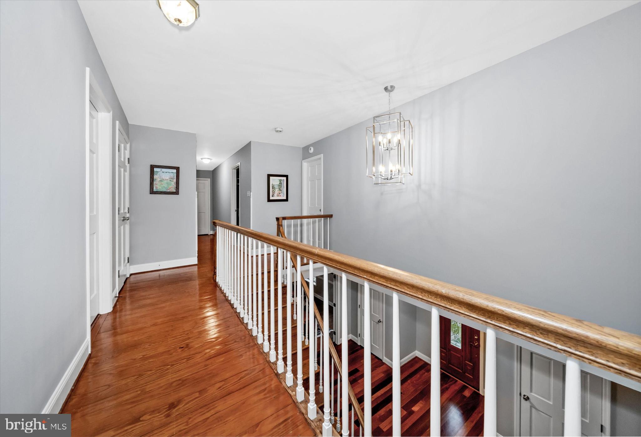 RAVEN HOLLOW - Residential