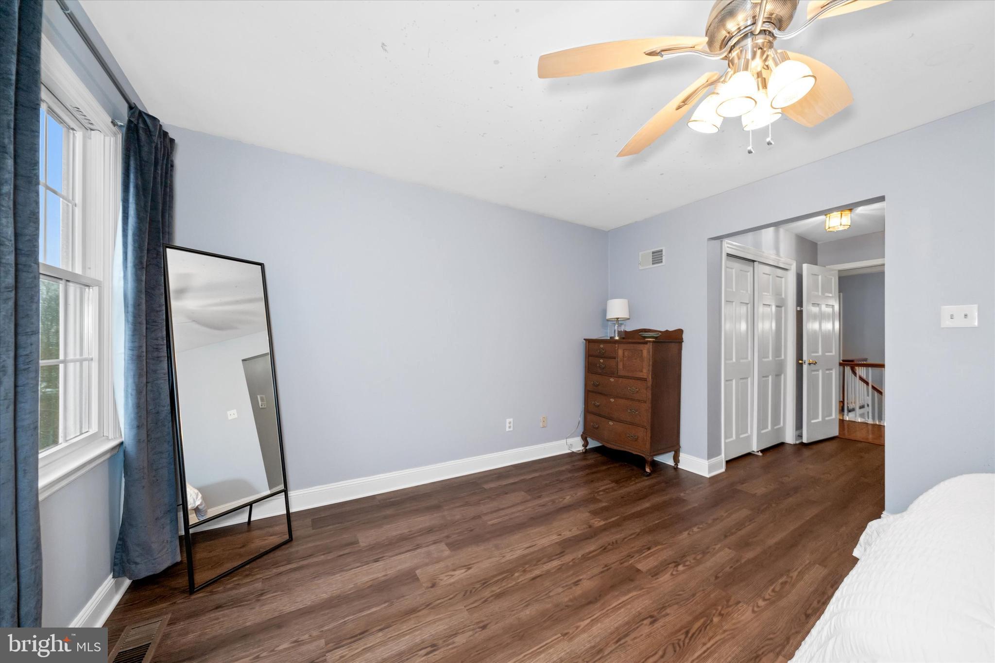 RAVEN HOLLOW - Residential