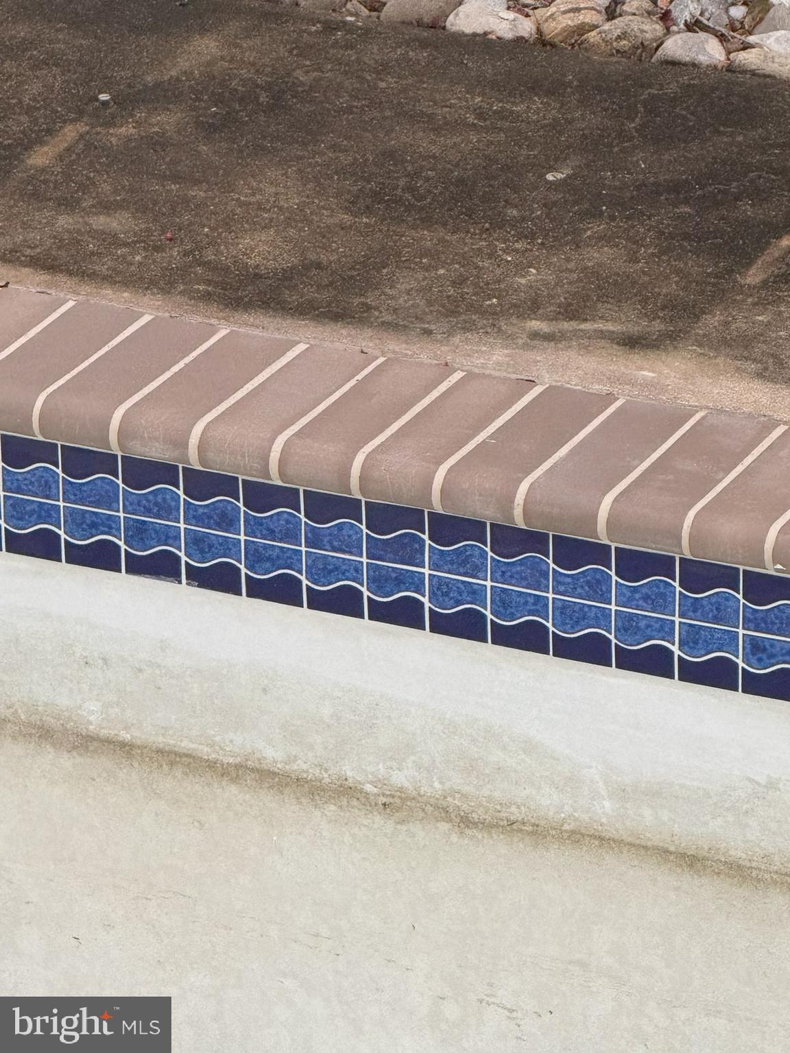 RAVEN HOLLOW - Residential