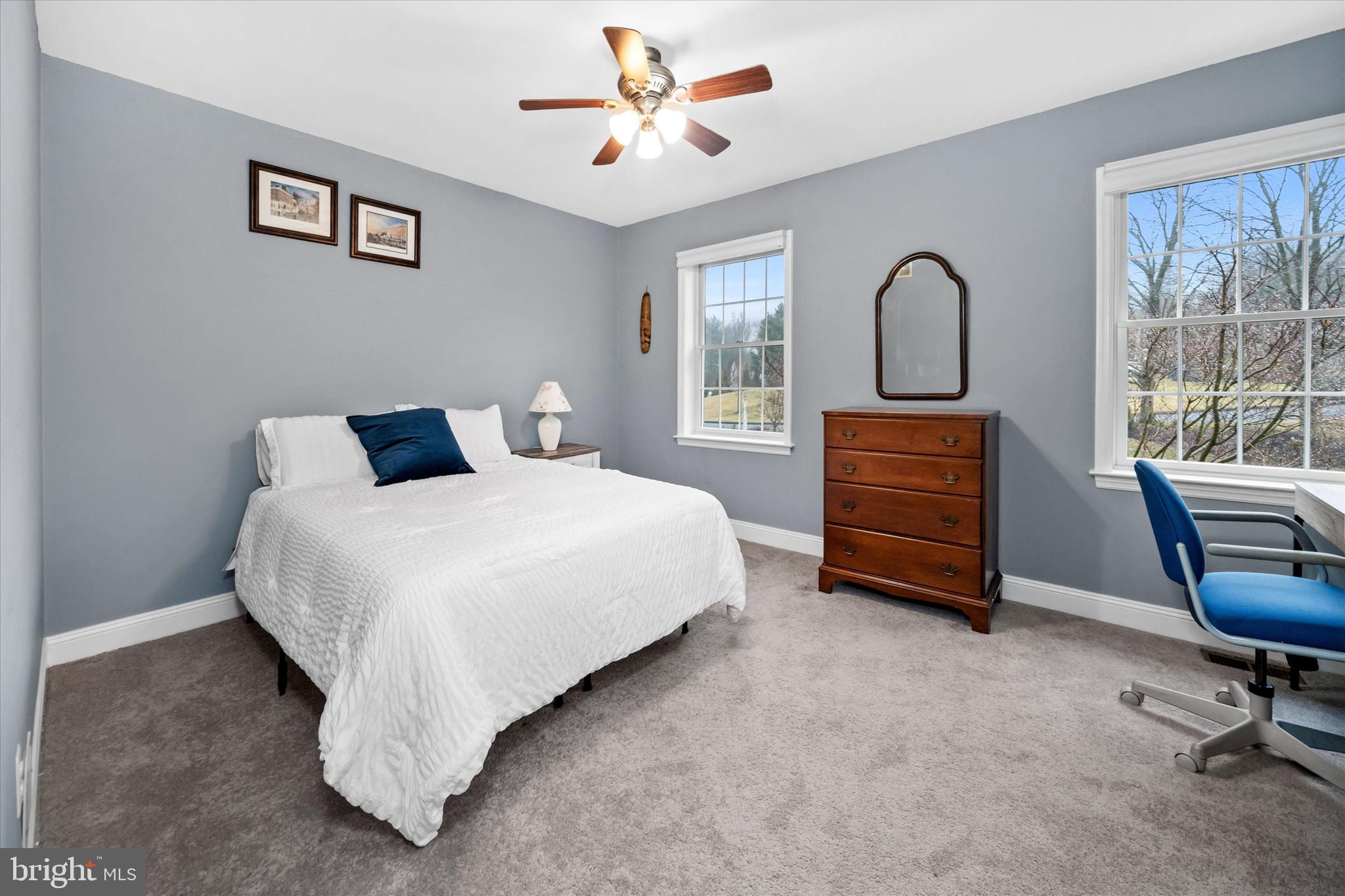 RAVEN HOLLOW - Residential