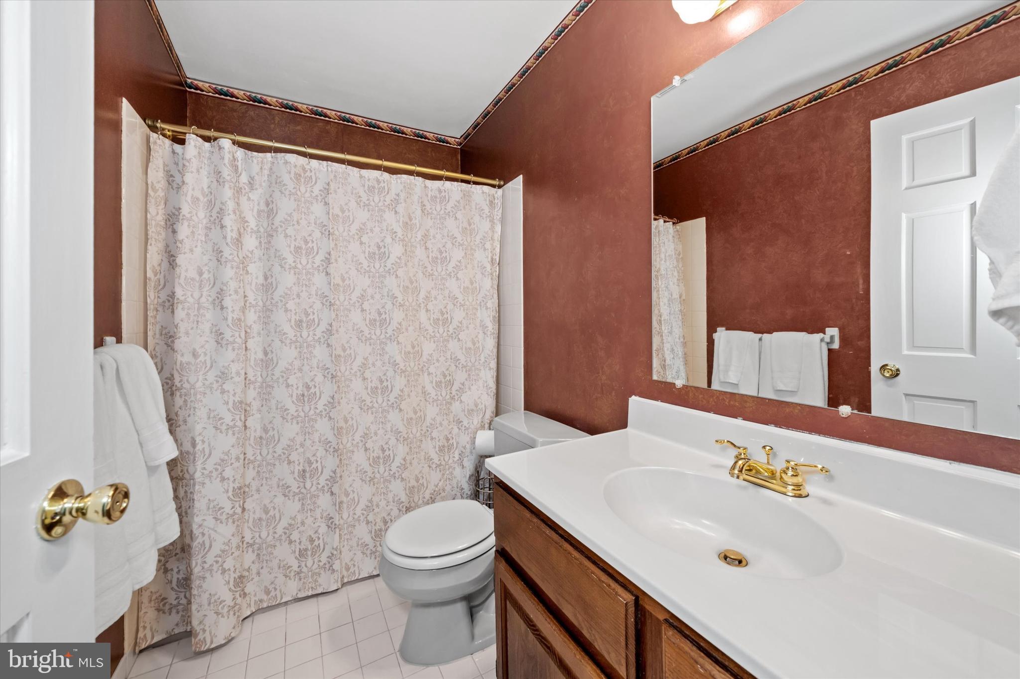 RAVEN HOLLOW - Residential