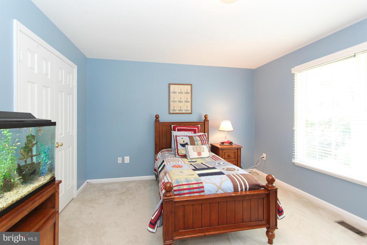 POTOMAC LAKES - Residential