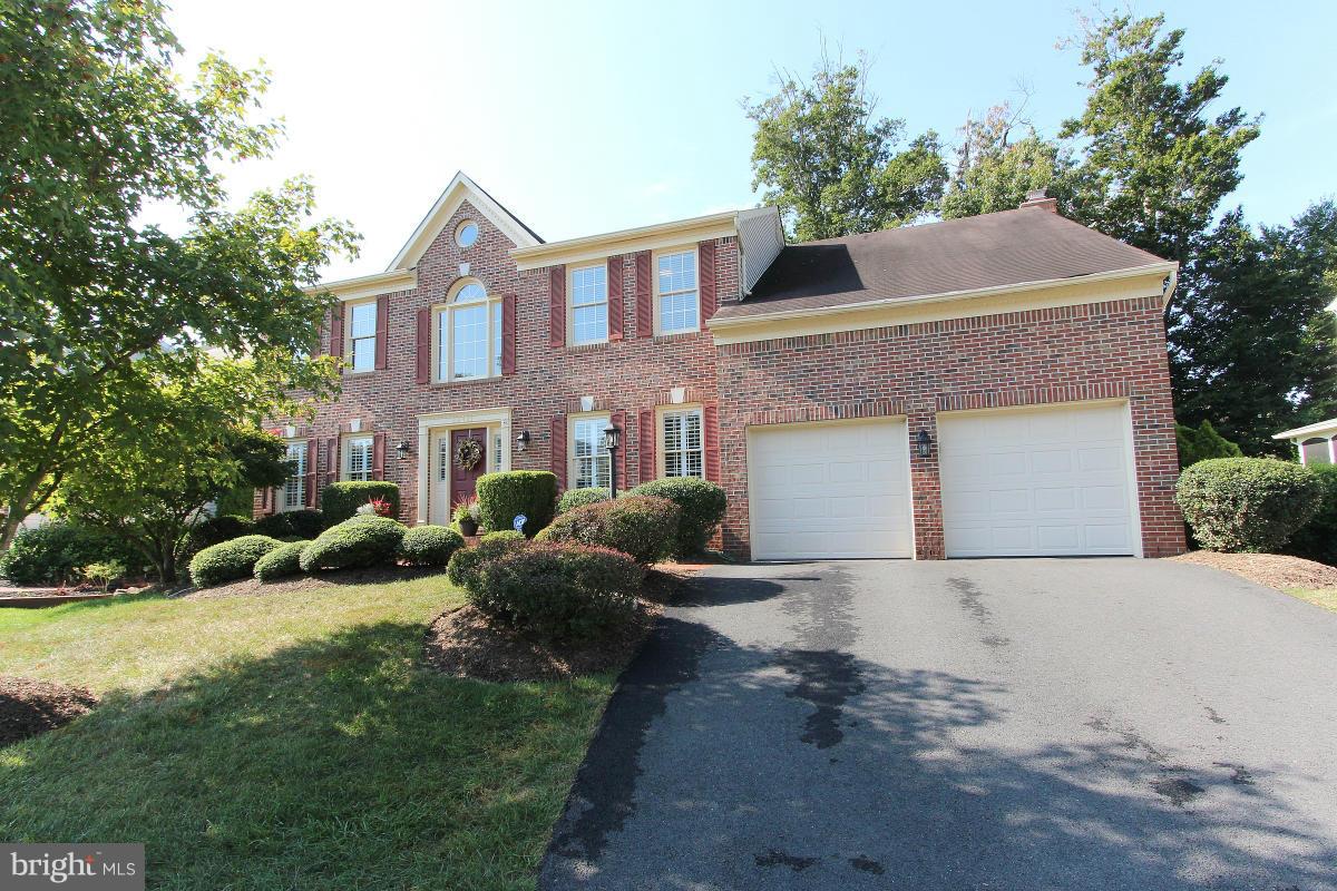 POTOMAC LAKES - Residential