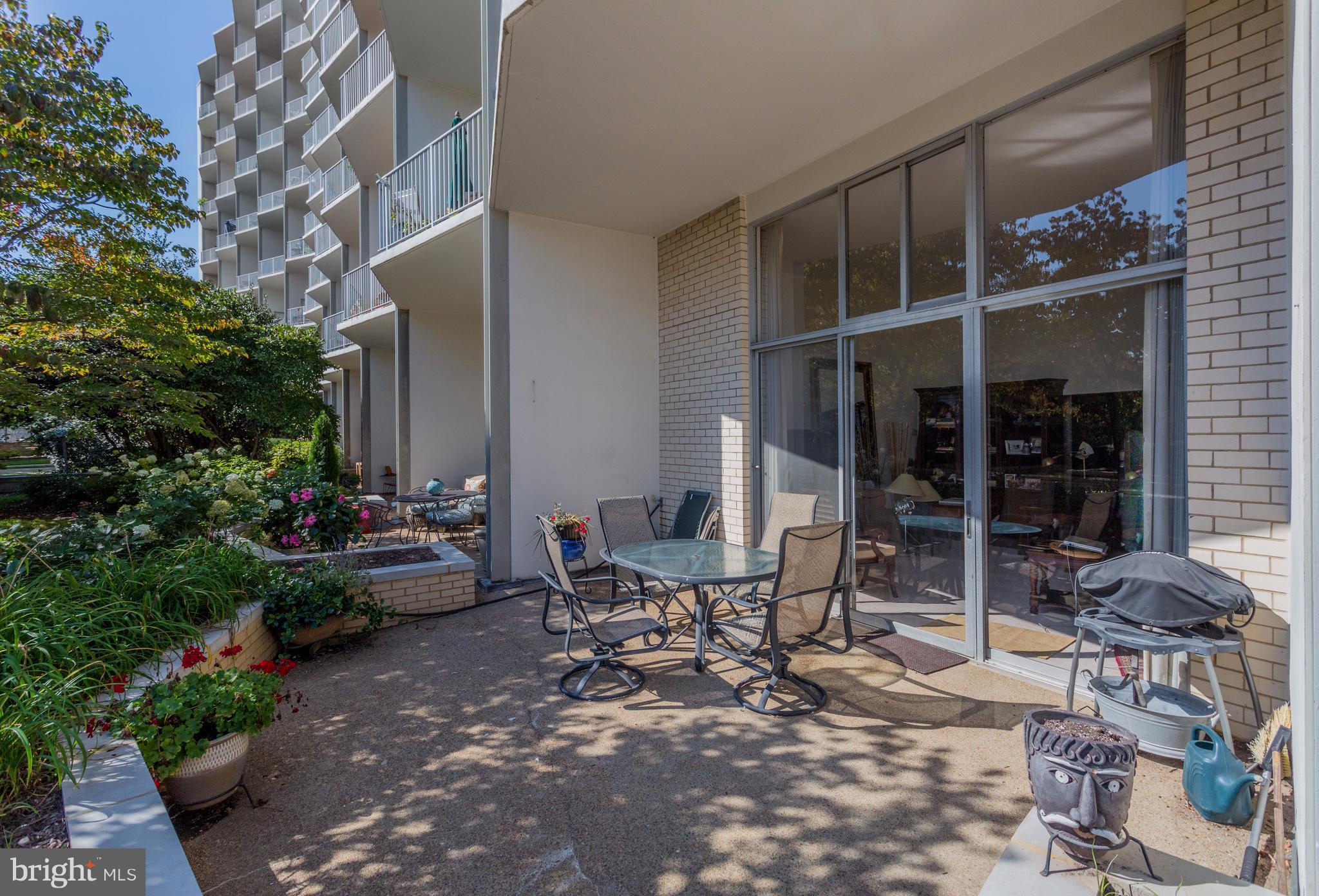 PROSPECT HOUSE - Residential