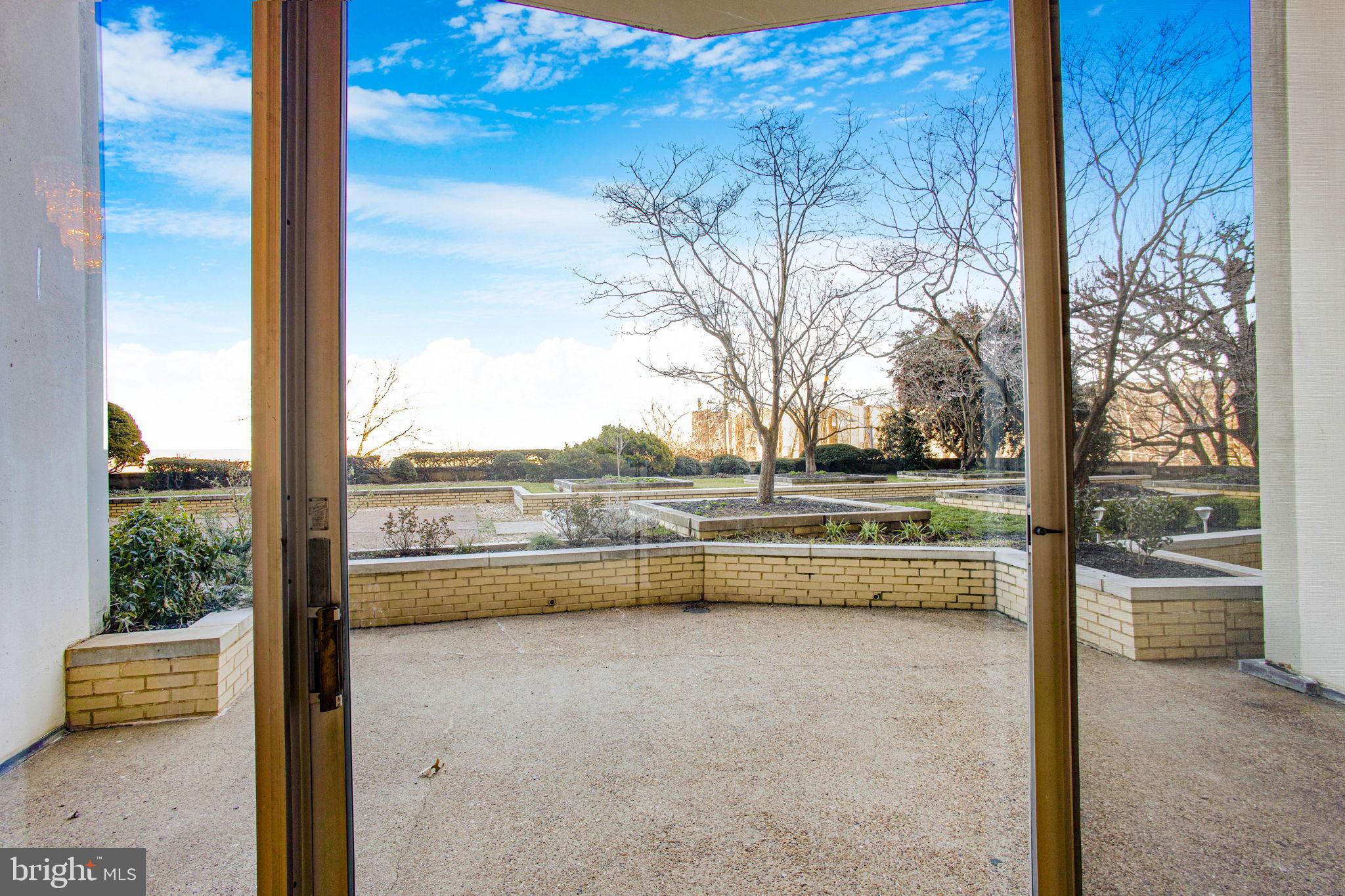 PROSPECT HOUSE - Residential