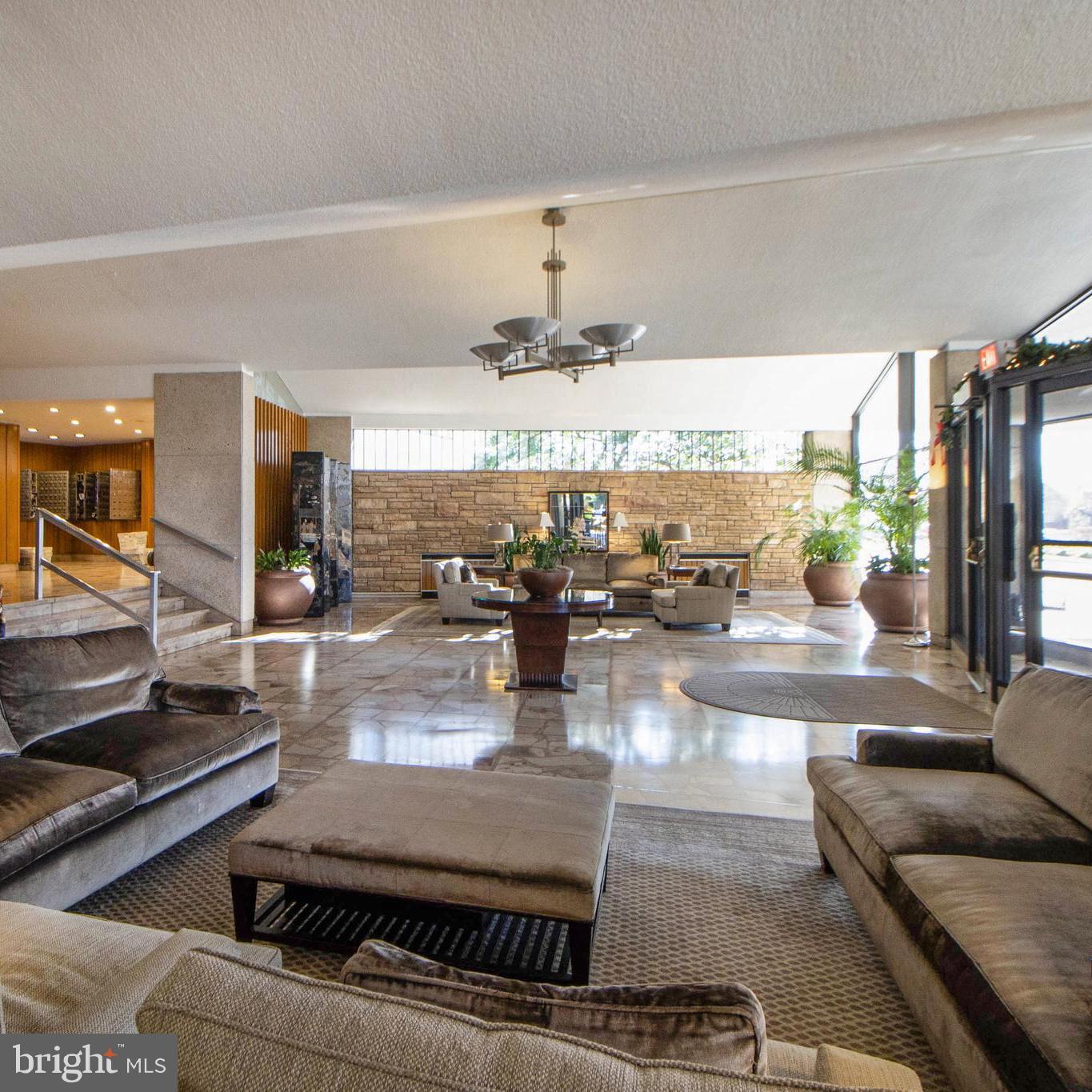 PROSPECT HOUSE - Residential