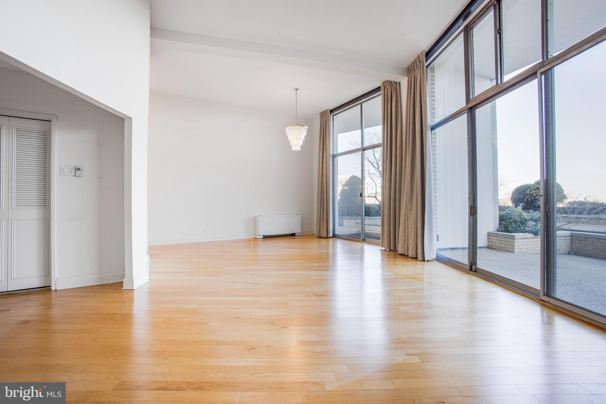 PROSPECT HOUSE - Residential