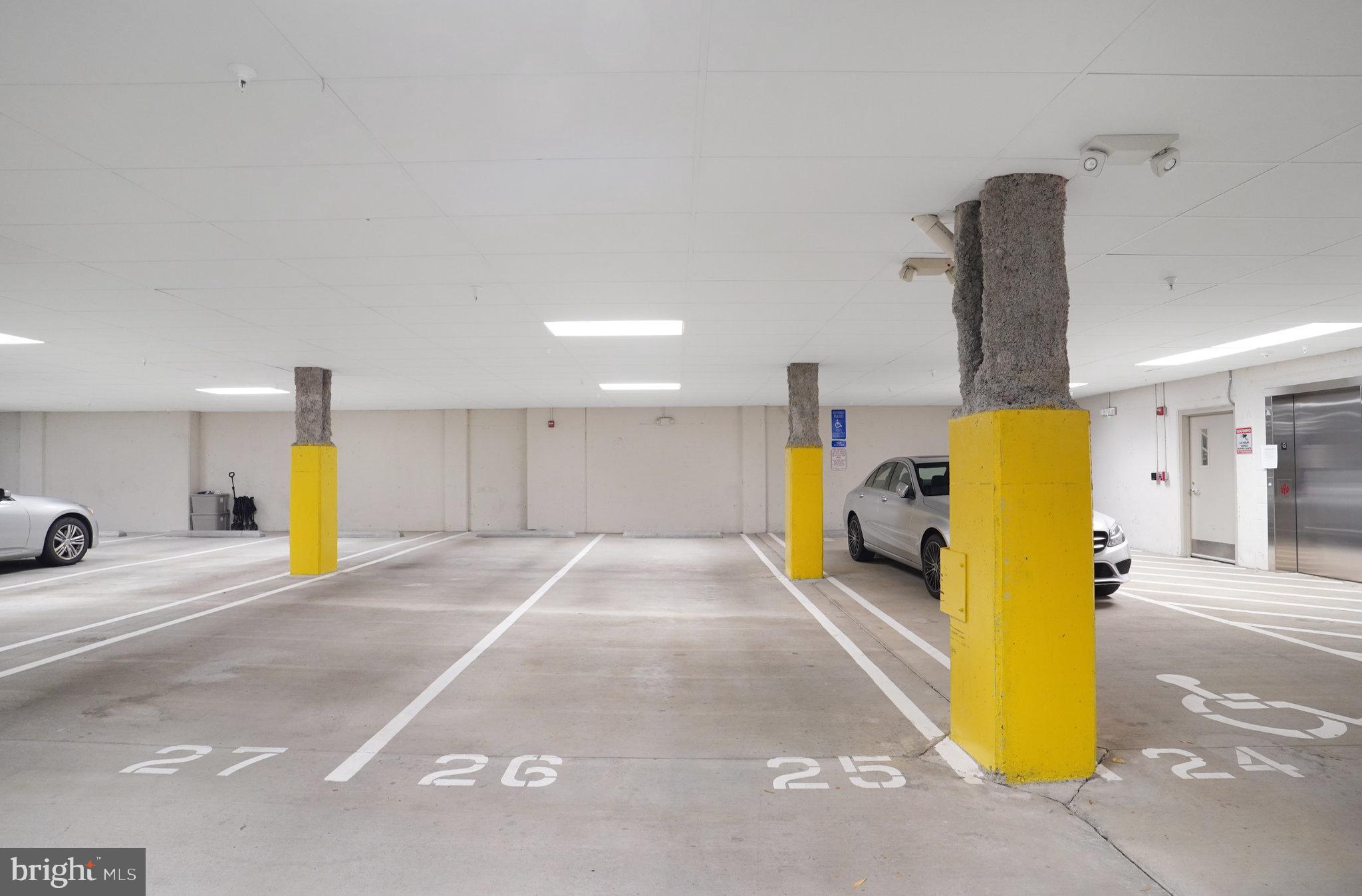 FLATS AT METROWEST - Residential