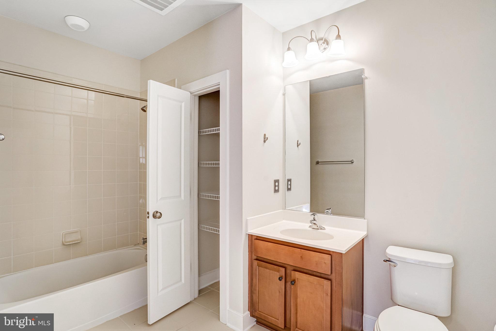 FLATS AT METROWEST - Residential