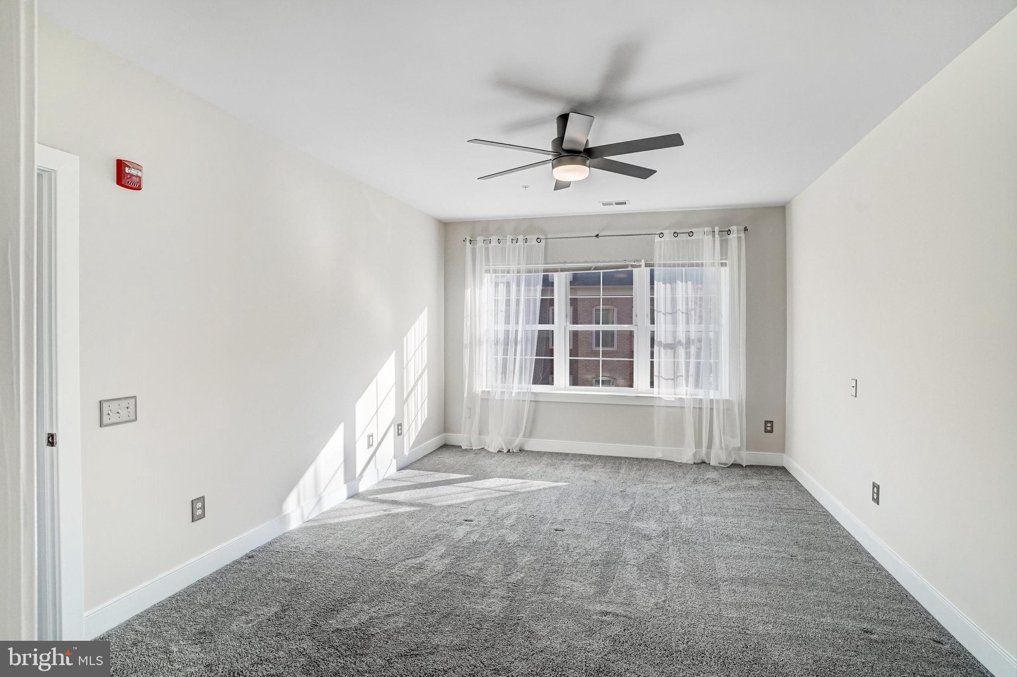 FLATS AT METROWEST - Residential