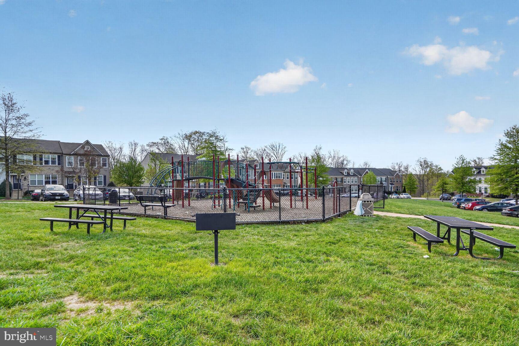 DAWKINS RIDGE - Residential