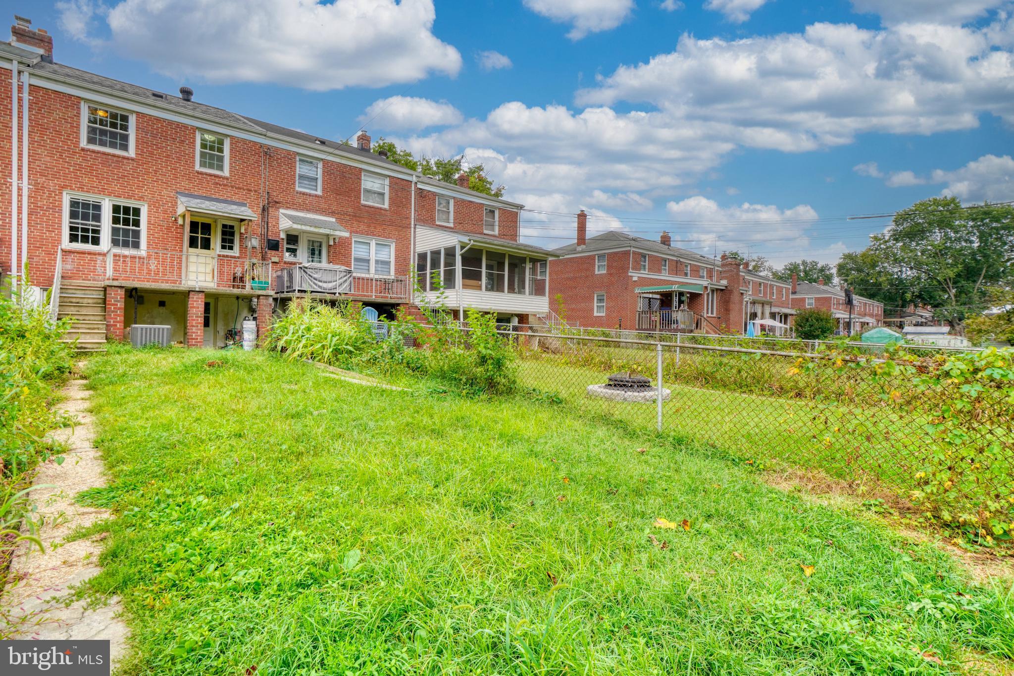 OAKLEIGH MANOR - Residential