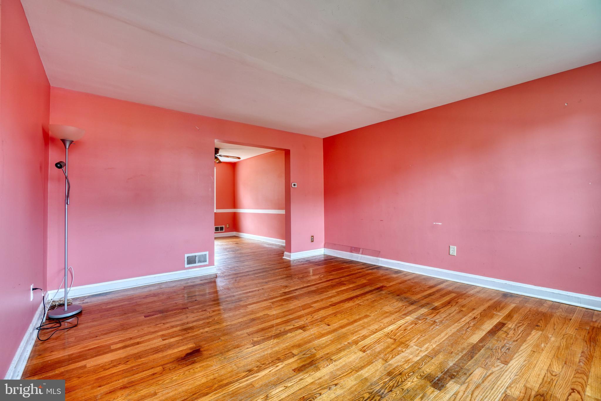 OAKLEIGH MANOR - Residential