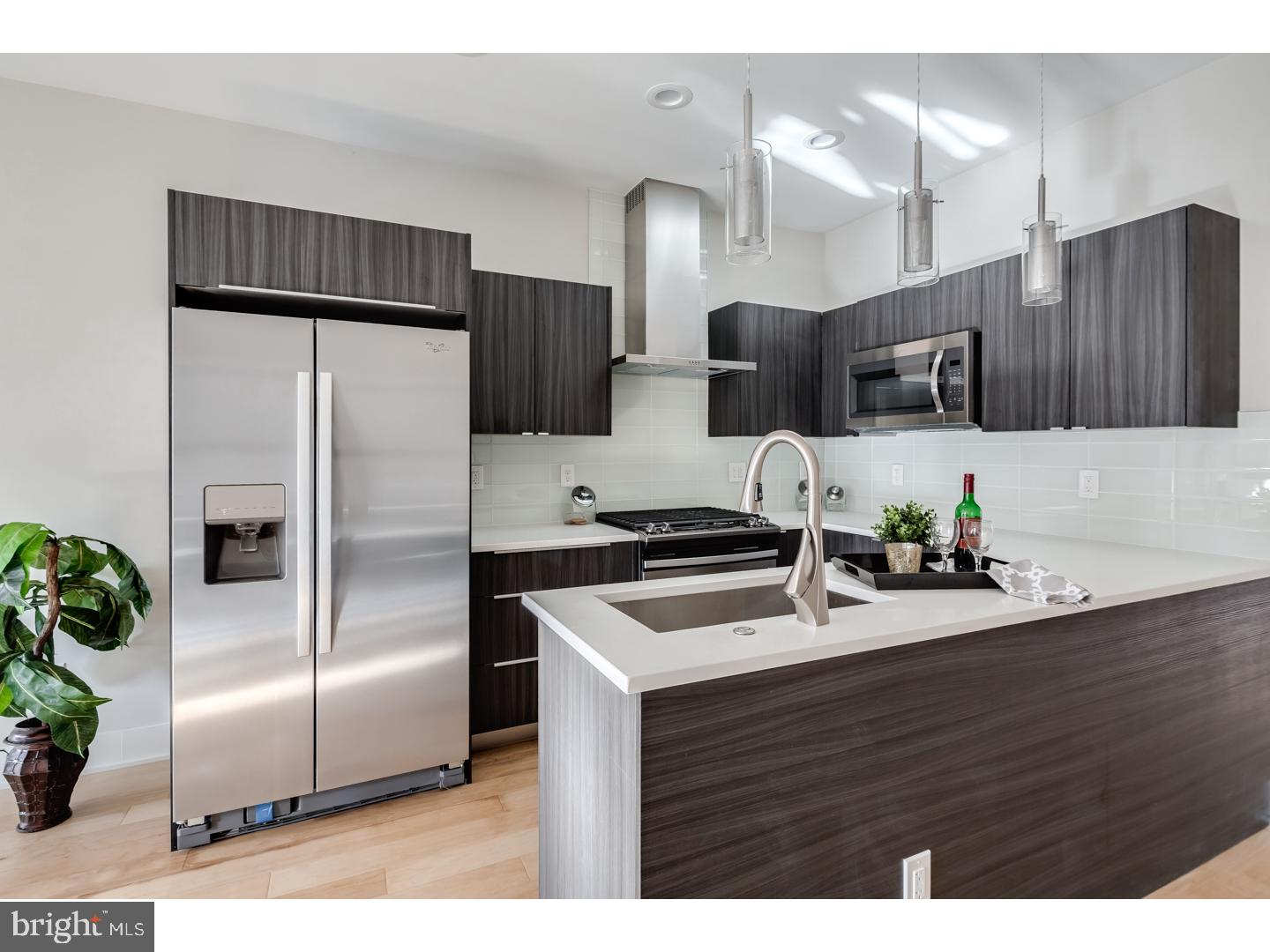 OLDE KENSINGTON - Residential