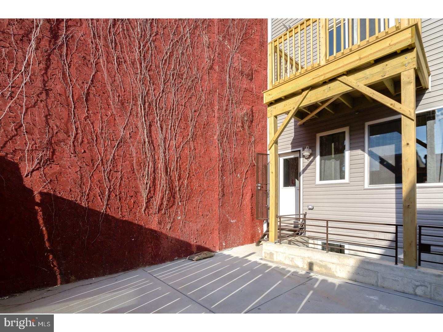 OLDE KENSINGTON - Residential