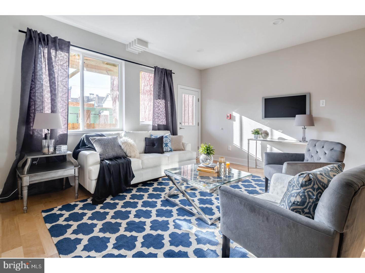 OLDE KENSINGTON - Residential