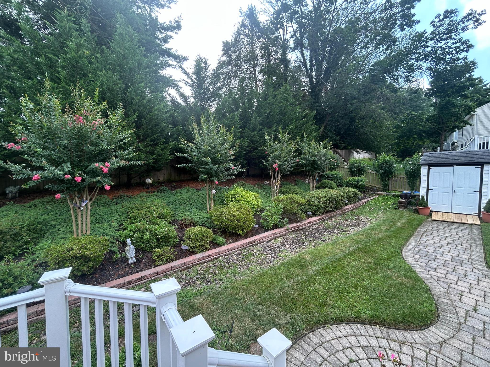 15 HIGHFIELDS DRIVE