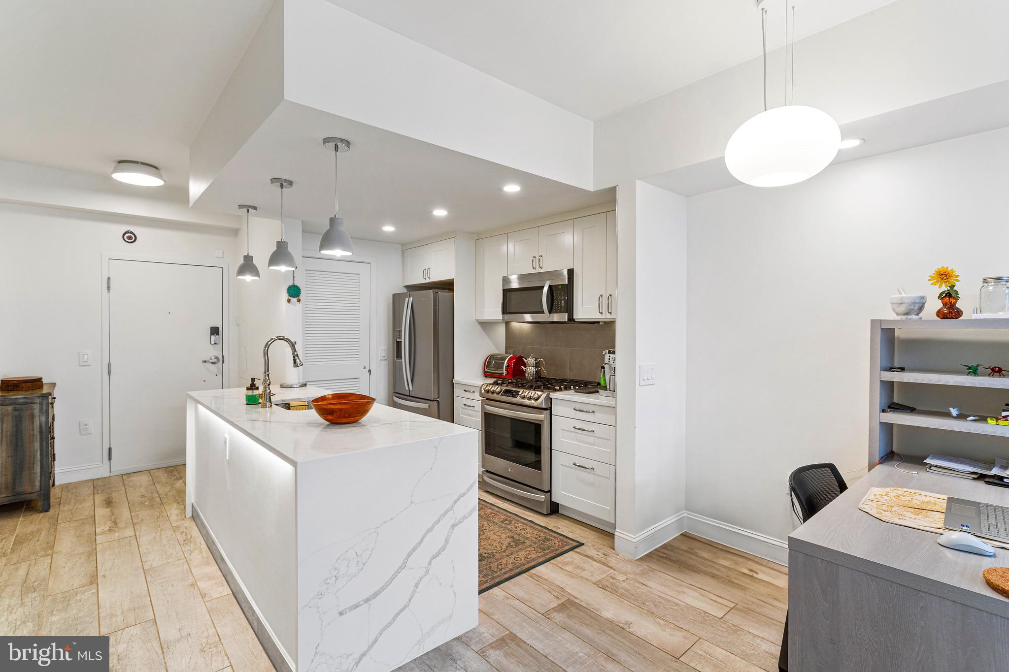 1117 10TH STREET NW 1109