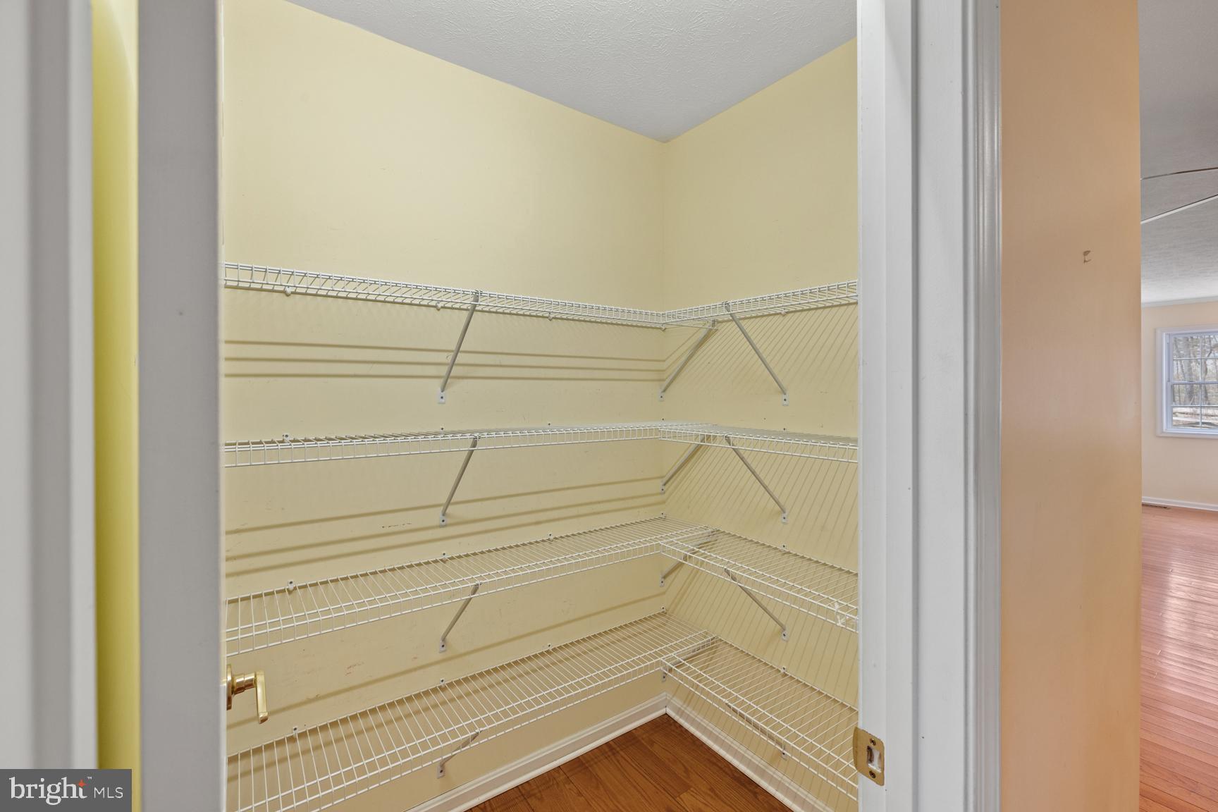 FAIRVIEW - Residential