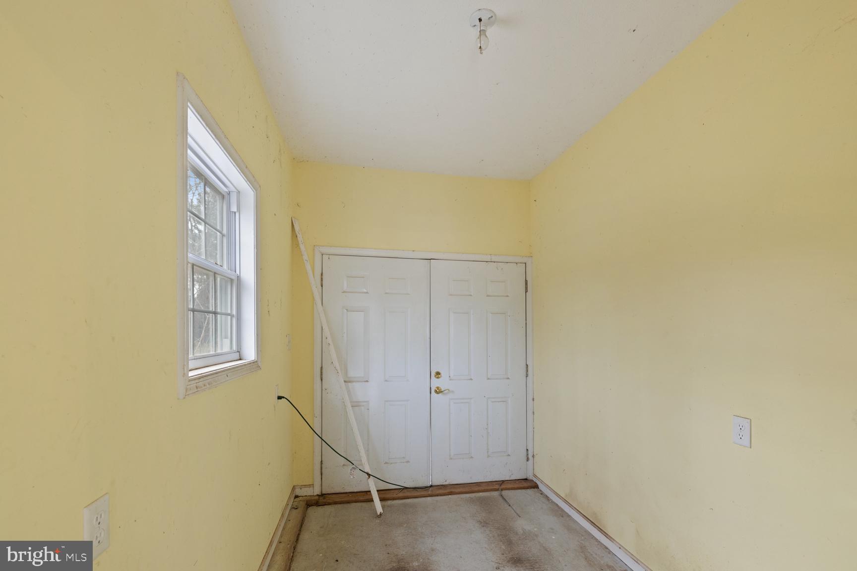 FAIRVIEW - Residential