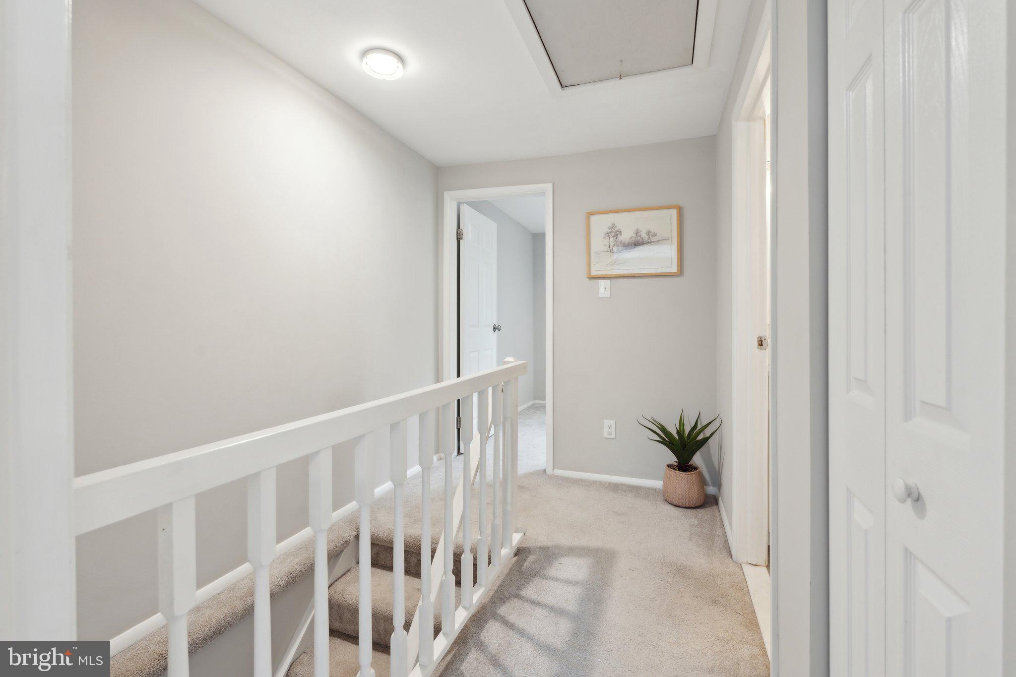 D EVEREUX WEST - Residential