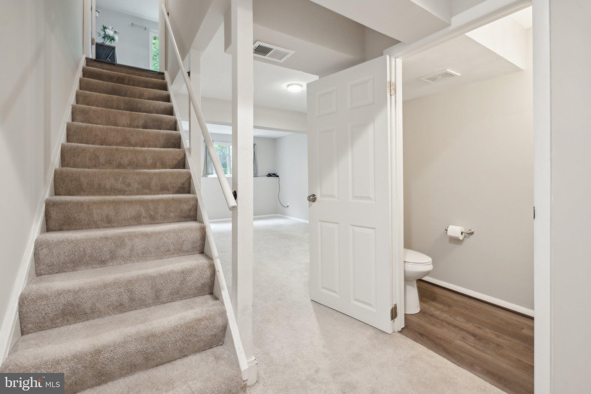 D EVEREUX WEST - Residential