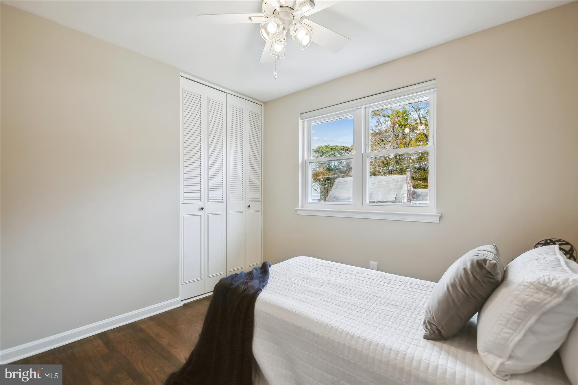 WEST SPRINGFIELD VILLAGE - Residential