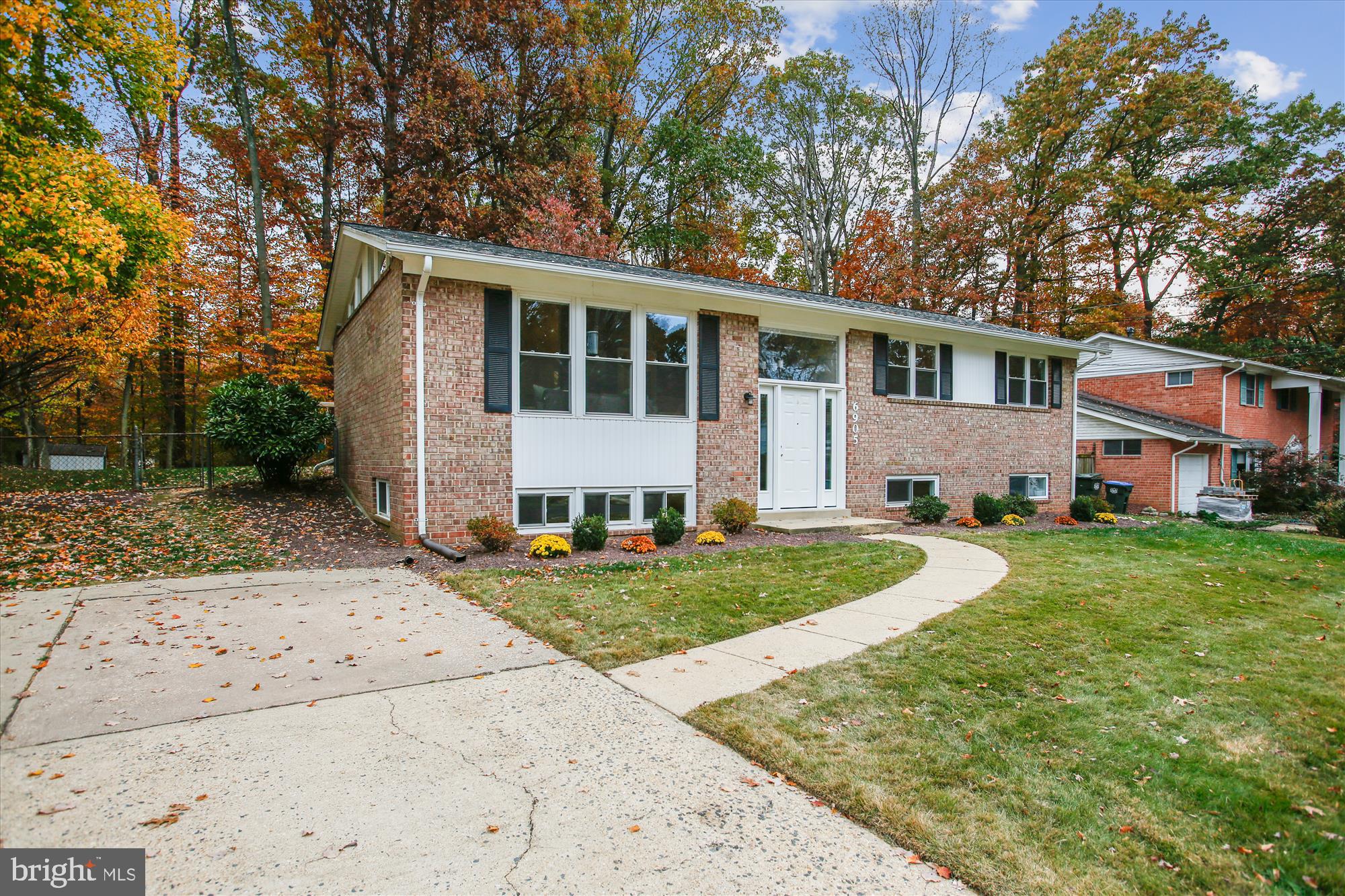 WEST SPRINGFIELD VILLAGE - Residential